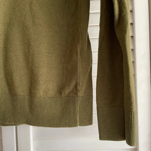 Banana Republic Olive Green Forever Crew Neck Sweater - Picture 6 of 9